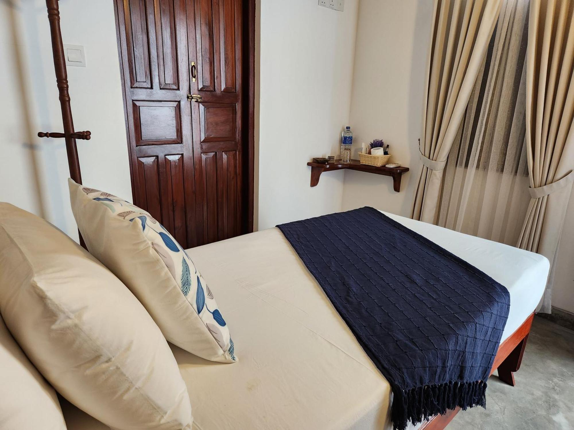 Zee Golf Affordable Luxury Hotel Galle Exterior foto
